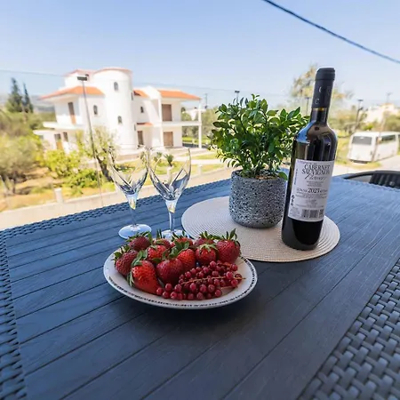 Helios Retreat 2 Apartment Archangelos (Rhodes)